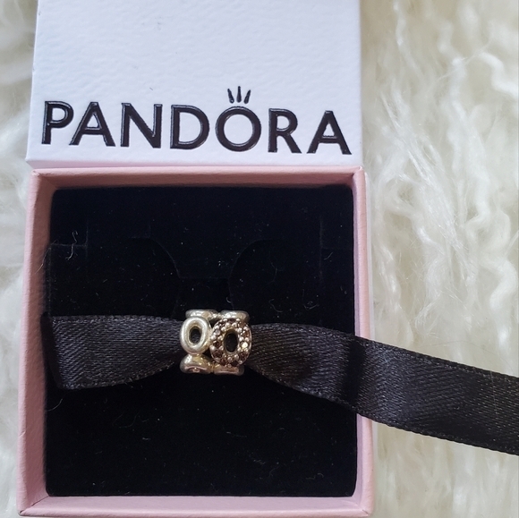 Authentic Pandora Circle of Friends with CZ Retired pandora charm - Picture 1 of 6